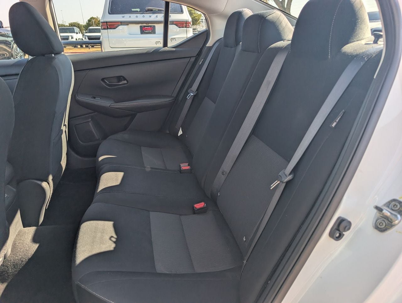 Used 2024 Nissan Sentra SV FWD image 27