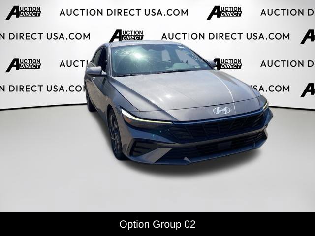 Used 2024 Hyundai Elantra SEL w/ Convenience Package FWD image 3