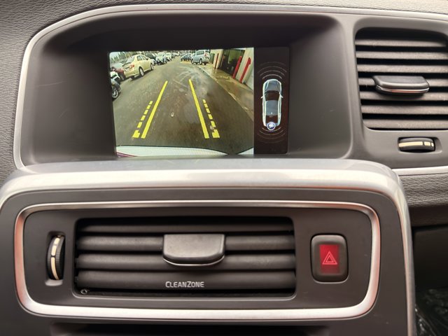 Used 2017 Volvo S60 T5 Inscription image 20