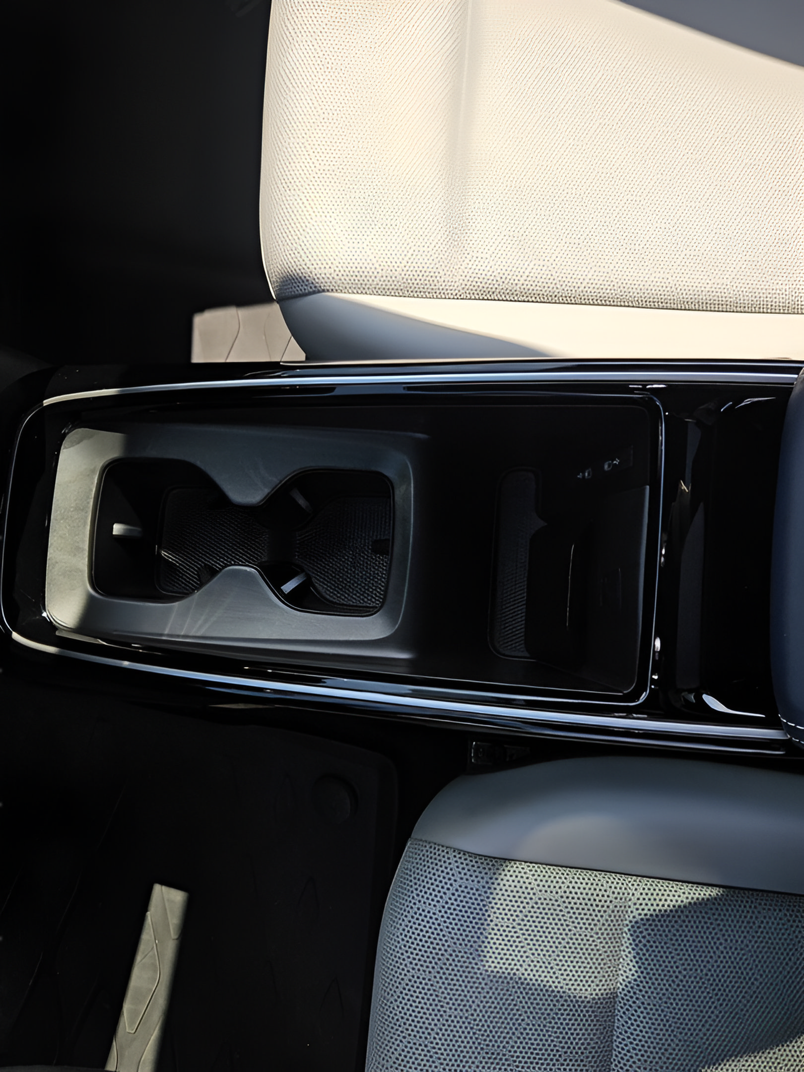 Used 2024 Volkswagen ID.4 S RWD image 16