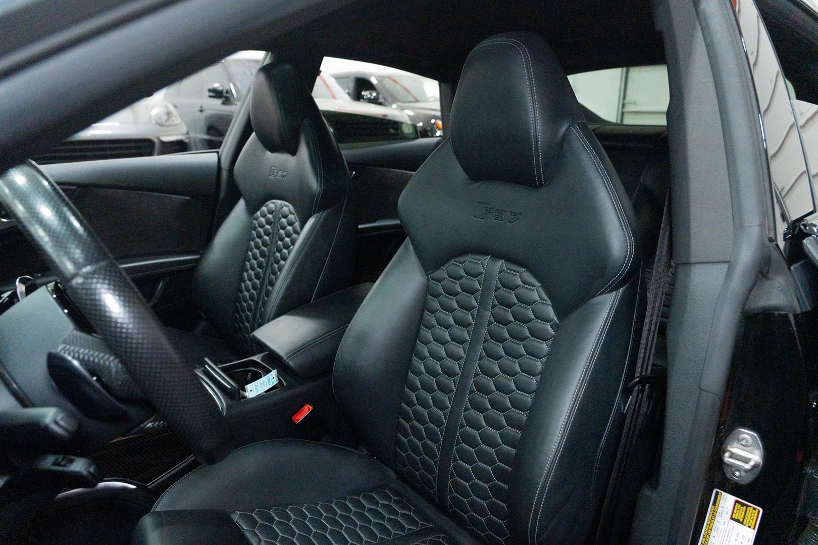 Used 2016 Audi RS 7 Prestige w/ Carbon-Optic Package image 24