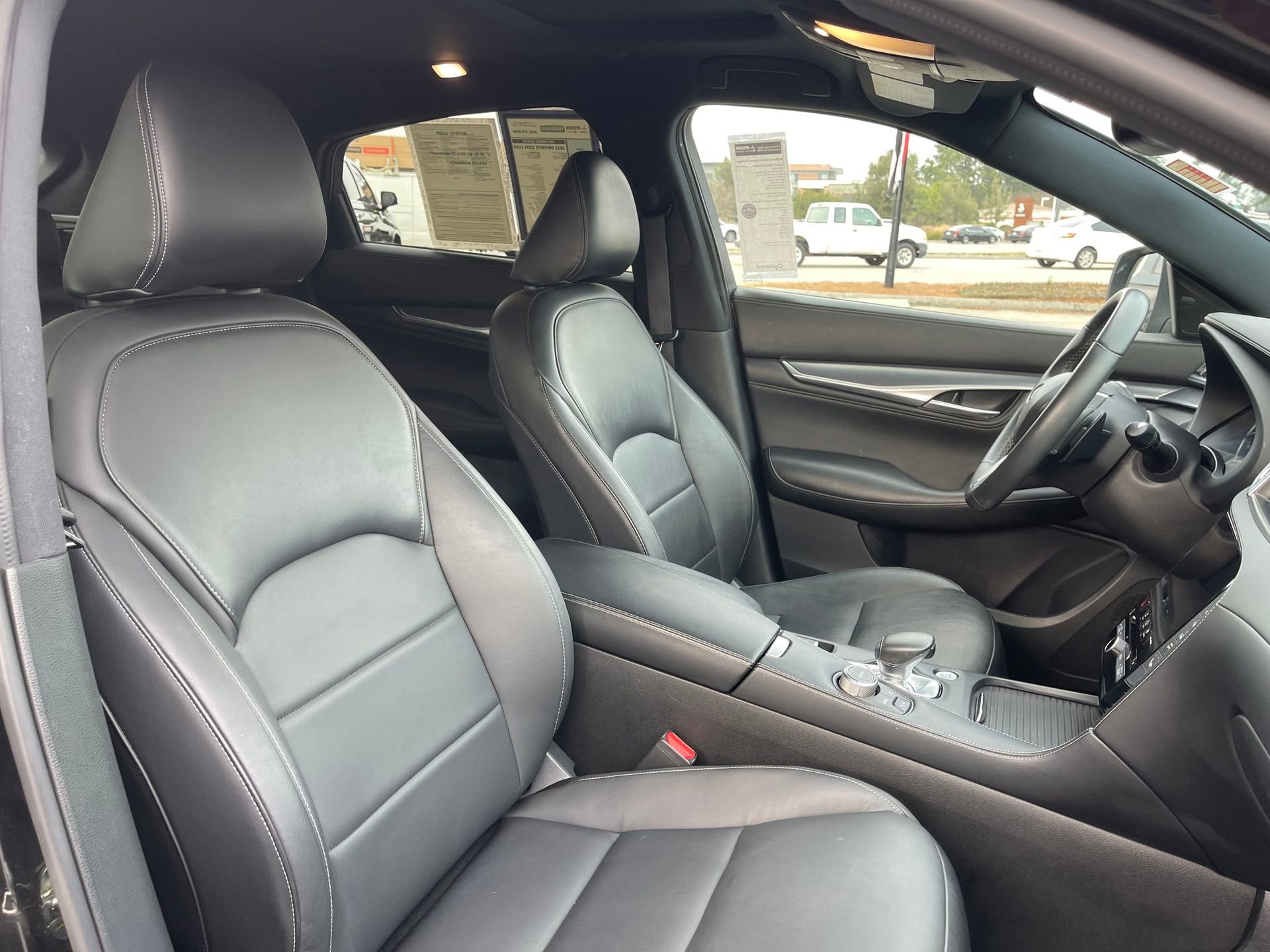 Used 2022 INFINITI QX55 Luxe w/ Accent Package image 29