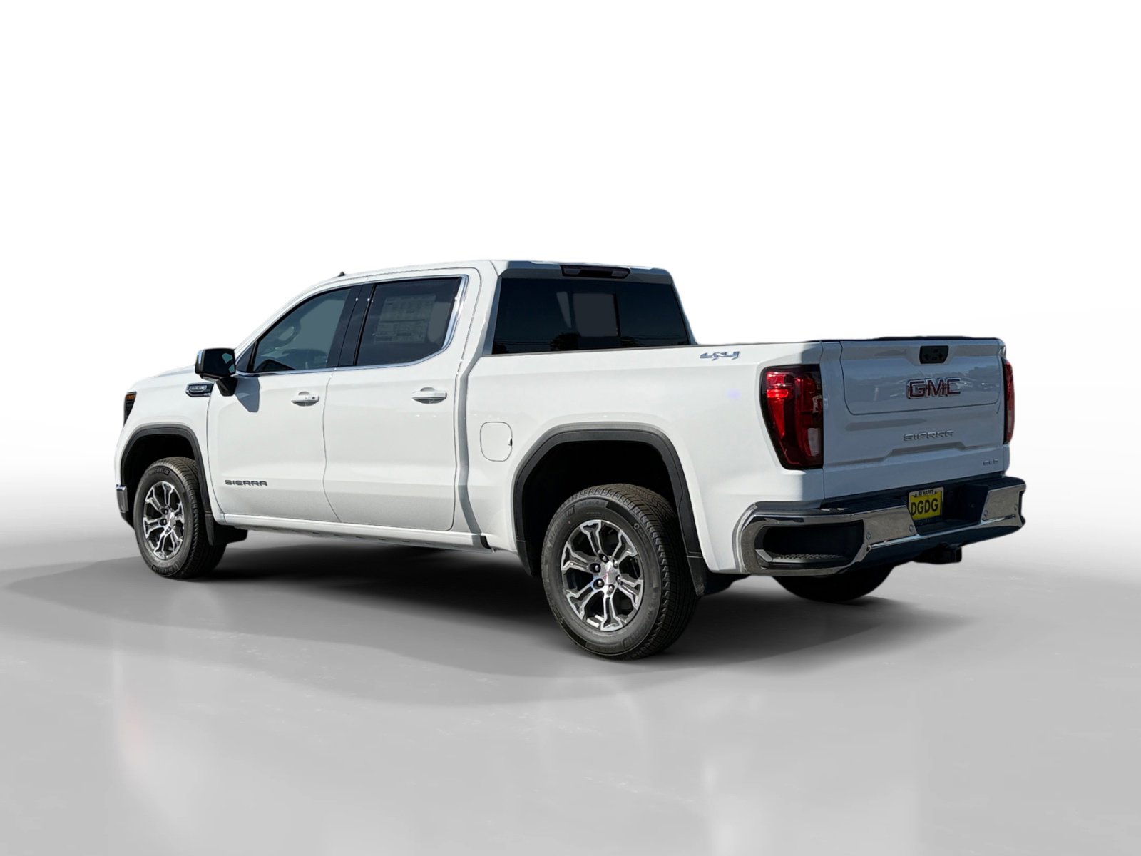 New 2026 GMC Sierra 1500 SLE w/ Preferred Package AWD/4WD image 3