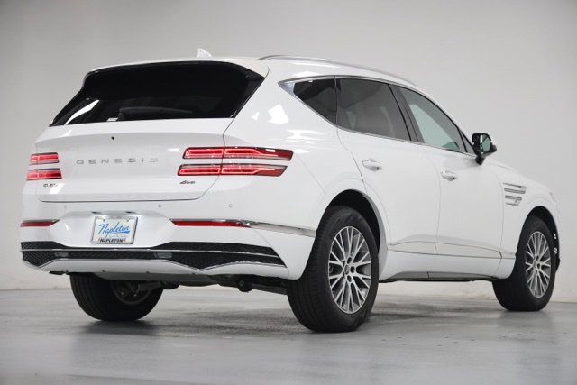 Used 2025 Genesis GV80 2.5T Standard AWD/4WD image 16