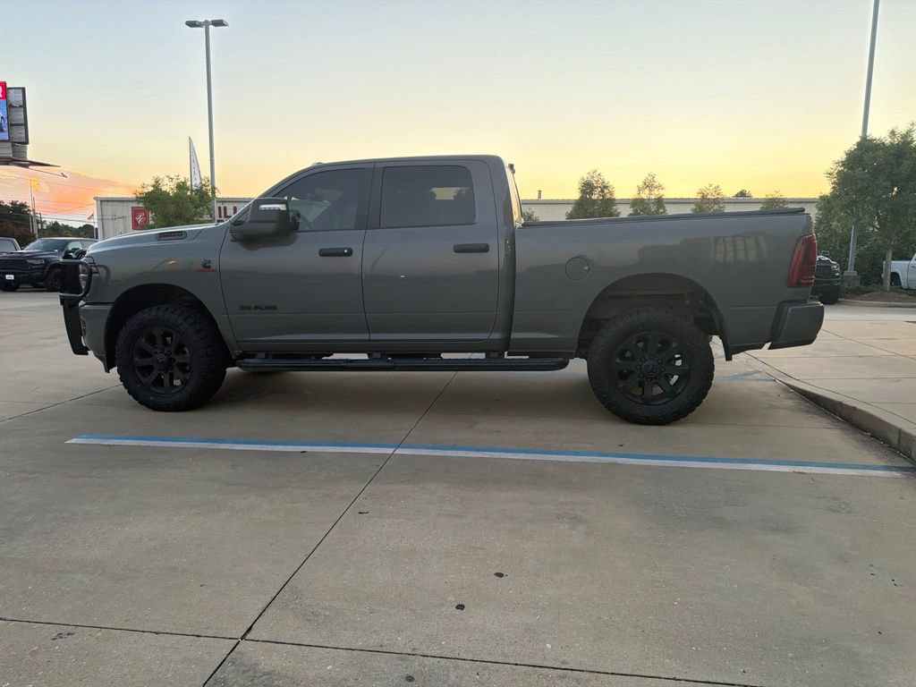 Used 2025 RAM 2500 Big Horn AWD/4WD image 8