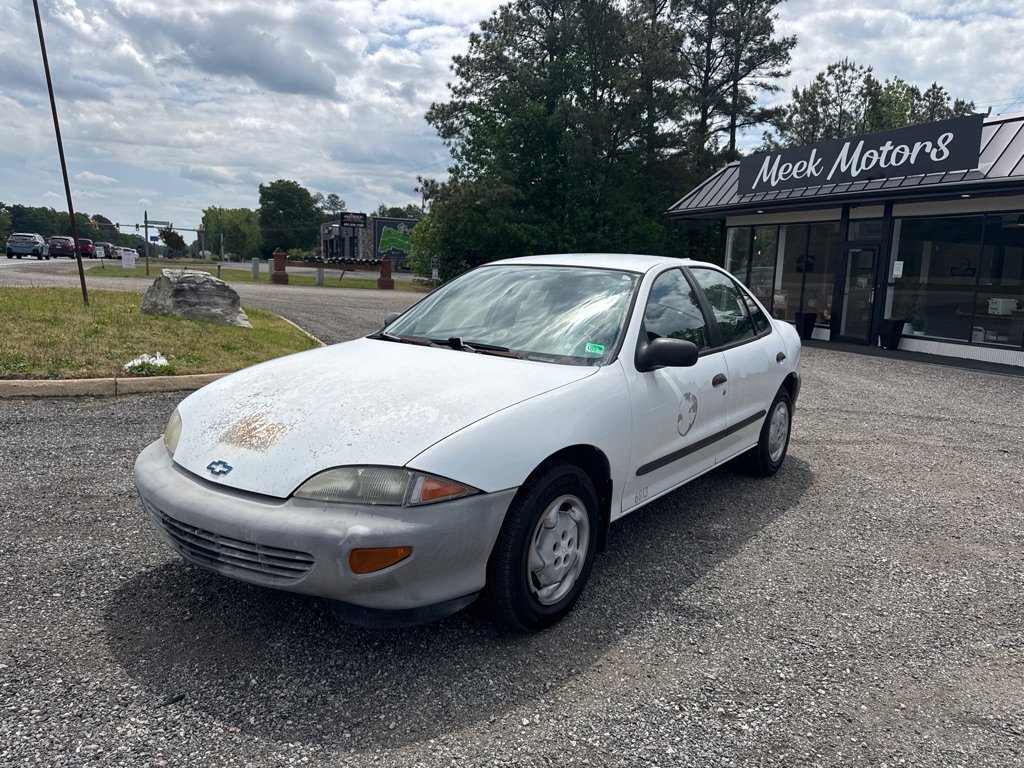 Used 1996 Chevrolet Cavalier Sedan FWD image 1