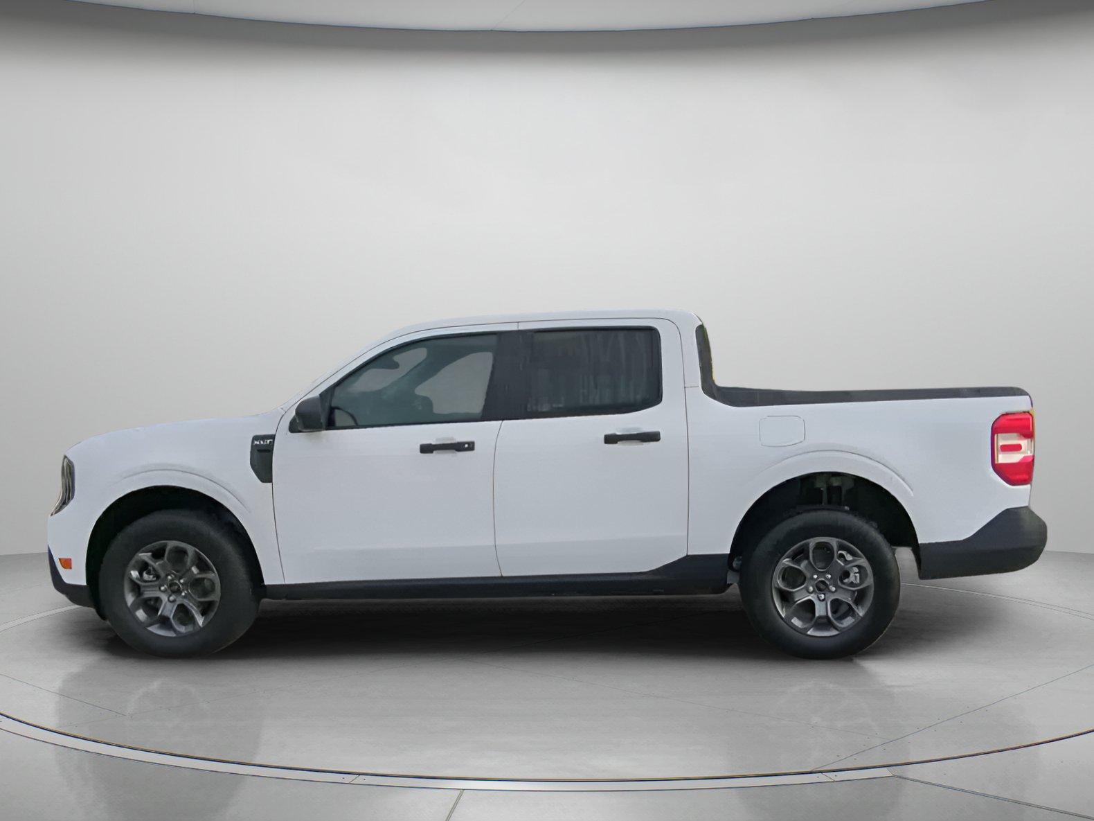 New 2026 Ford Maverick XLT FWD image 17
