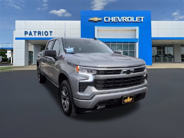 Used 2024 Chevrolet Silverado 1500 RST AWD/4WD image 4