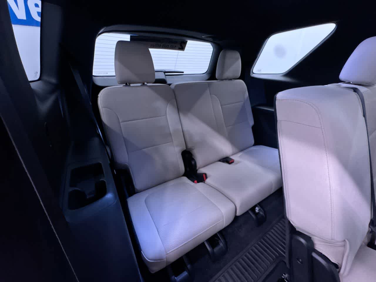 Used 2023 Chevrolet Traverse LS FWD image 41
