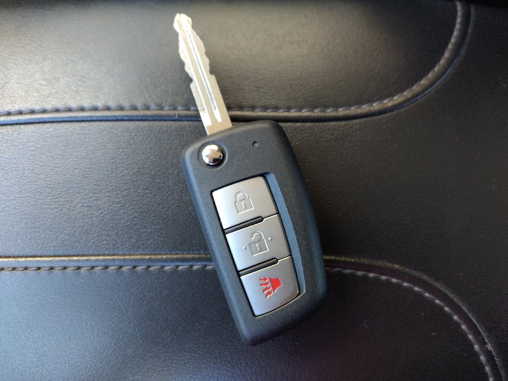 Used 2021 Nissan Rogue Sport S FWD image 32