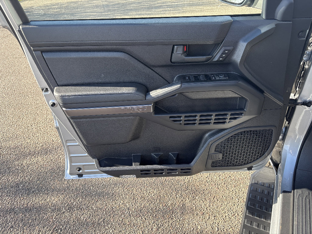 New 2026 Toyota 4Runner TRD Off-Road Premium AWD/4WD image 17
