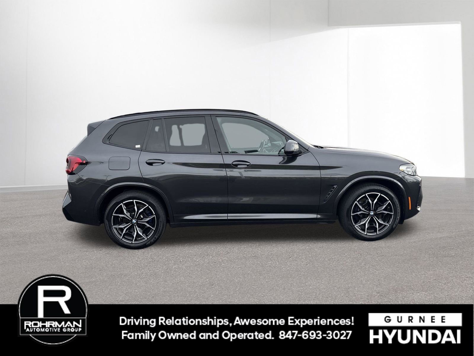 Used 2022 BMW X3 xDrive30i w/ M Sport Package AWD/4WD image 11