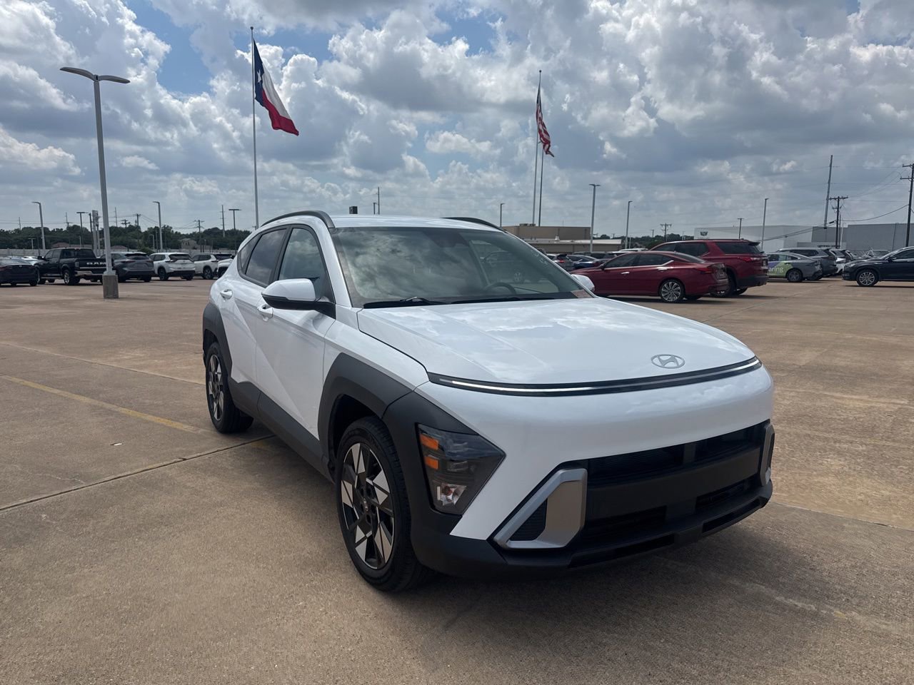 Used 2025 Hyundai Kona SEL FWD video 1