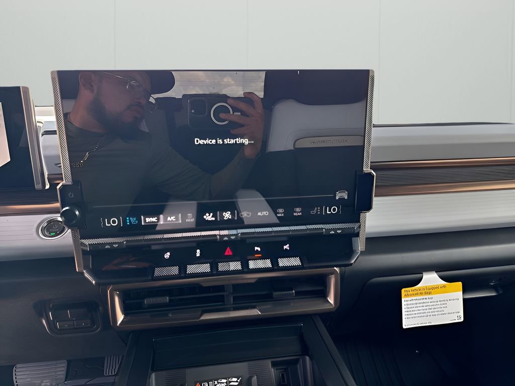 New 2025 GMC Hummer EV 2X w/ LPO, Dark Essentials Package image 50