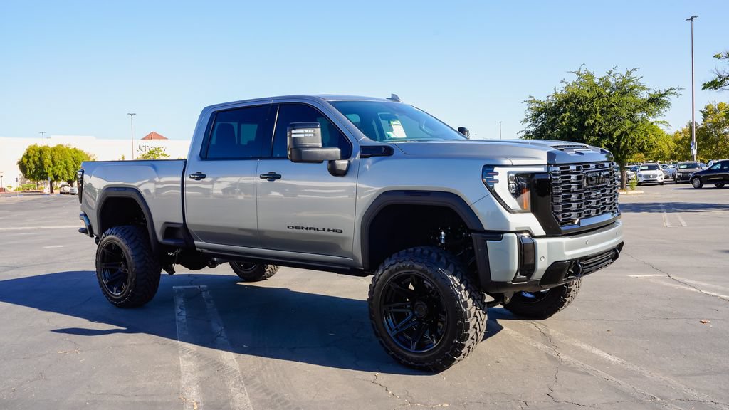 New 2026 GMC Sierra 2500 Denali w/ Denali Reserve Package AWD/4WD image 8