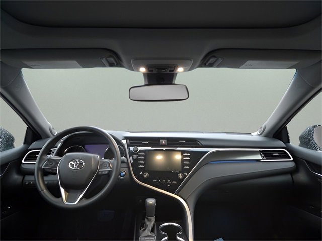 Used 2018 Toyota Camry XSE image 10