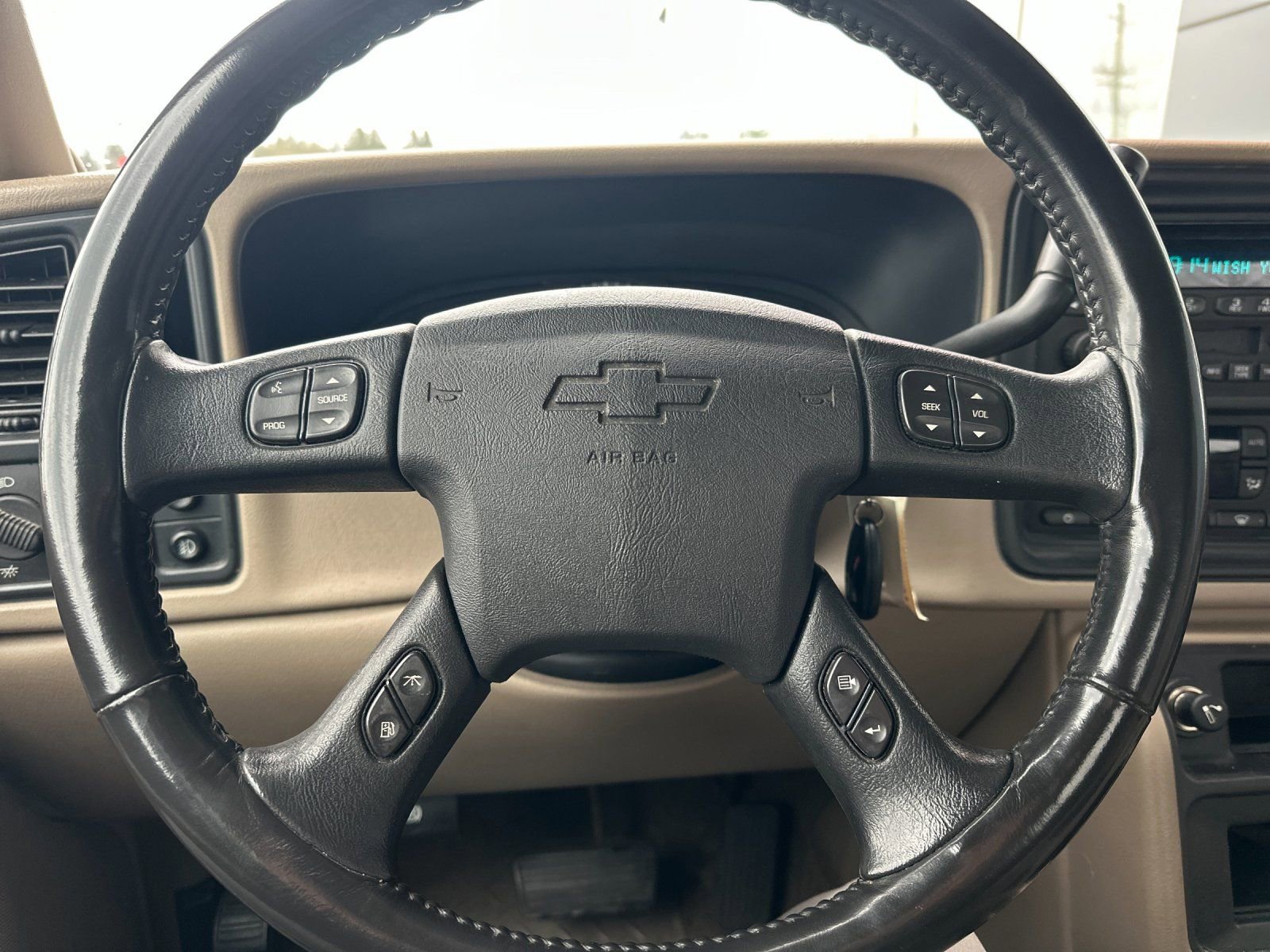 Used 2004 Chevrolet Silverado 3500 2WD Extended Cab w/ Heavy-Duty Power Package image 17