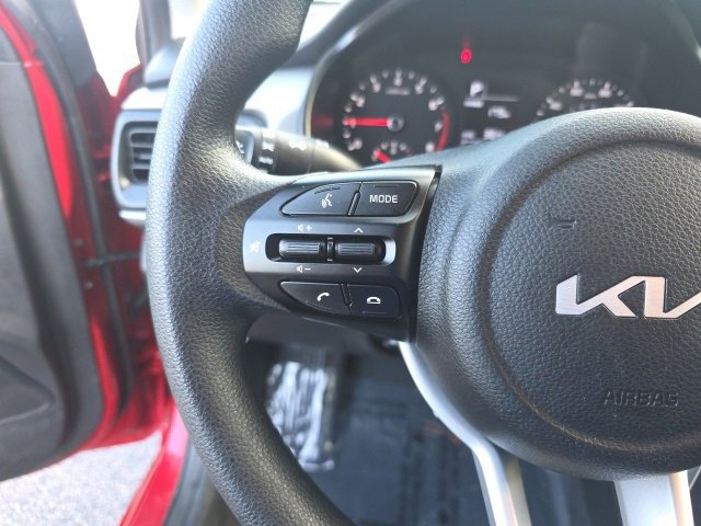 Used 2022 Kia Rio S image 24
