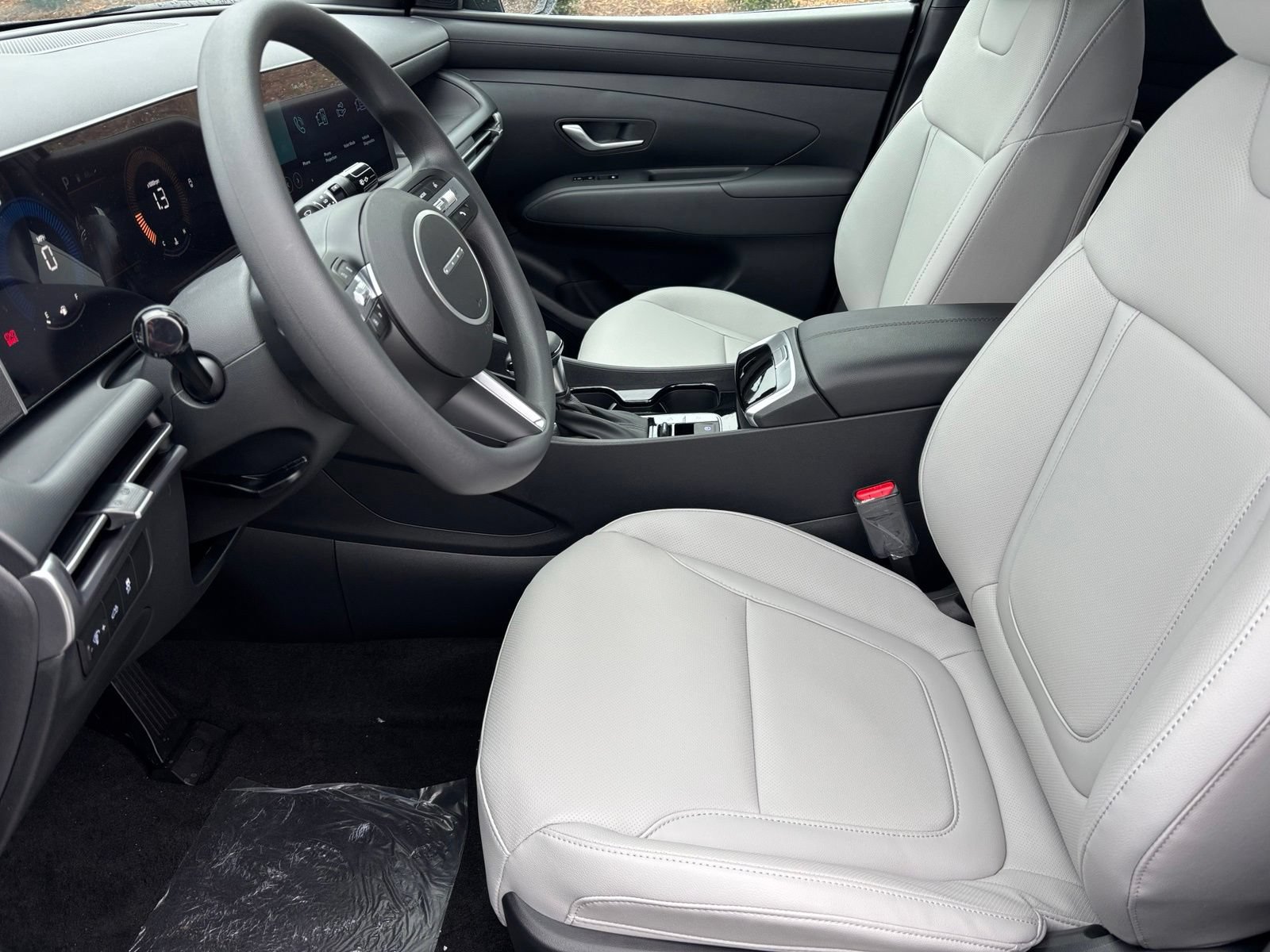 New 2026 Hyundai Santa Cruz SEL FWD image 12