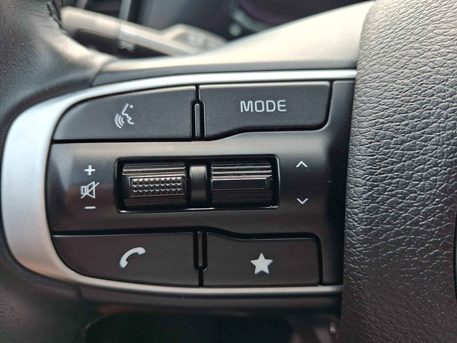 Used 2023 Kia Sportage X-Line AWD/4WD image 20