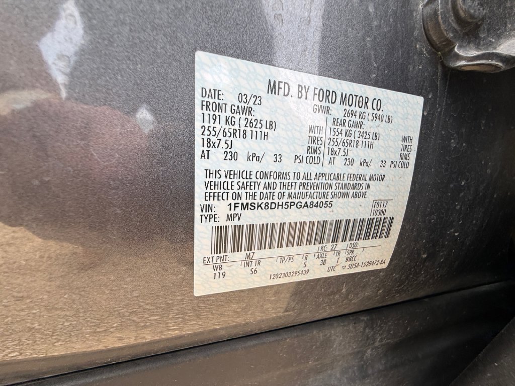 Used 2023 Ford Explorer XLT w/ Equipment Group 202A AWD/4WD image 45