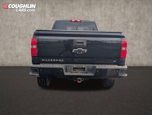 Used 2017 Chevrolet Silverado 1500 LT w/ Midnight Edition AWD/4WD image 6