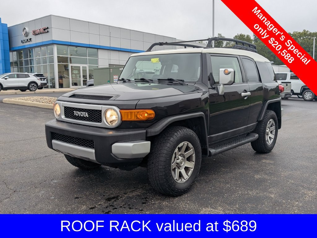 Used 2014 Toyota FJ Cruiser 4WD w/ Upgrade Package image 4