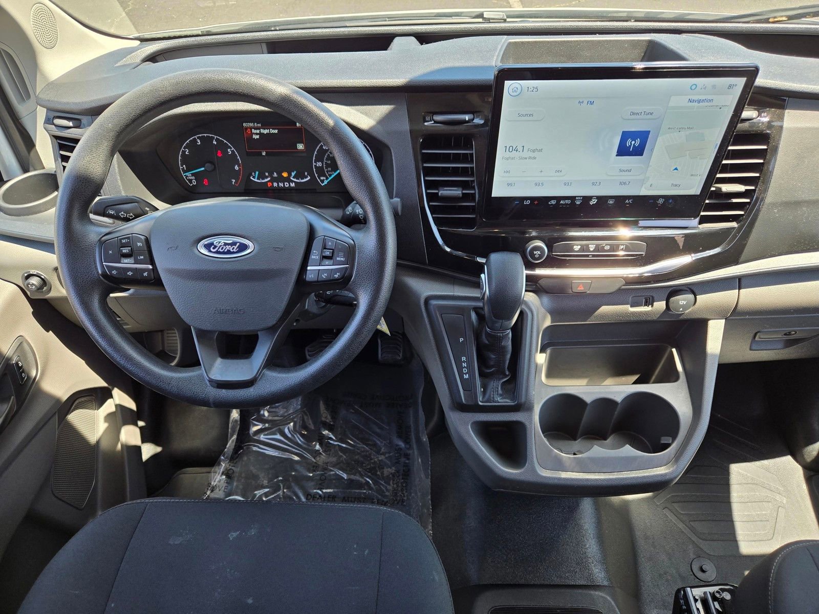 Used 2023 Ford Transit 350 XLT RWD image 11