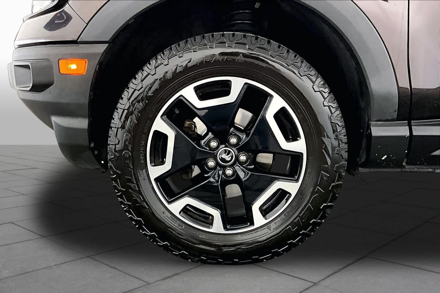 Used 2021 Ford Bronco Sport Outer Banks AWD/4WD image 11