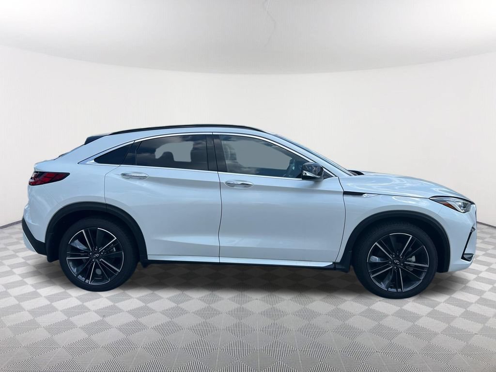 Certified 2025 INFINITI QX55 Luxe w/ Cargo Package AWD/4WD image 6