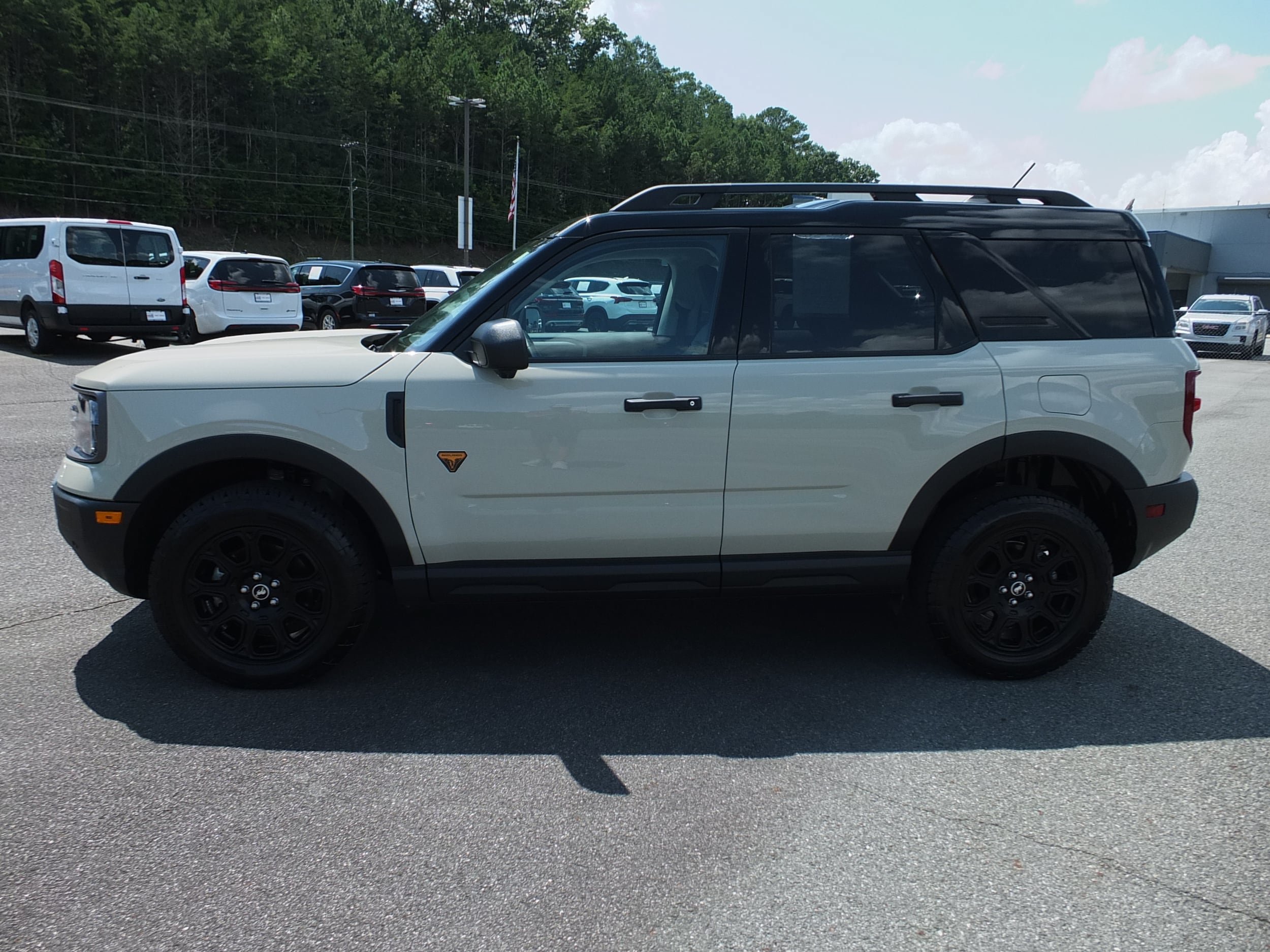Used 2025 Ford Bronco Sport Badlands AWD/4WD image 6