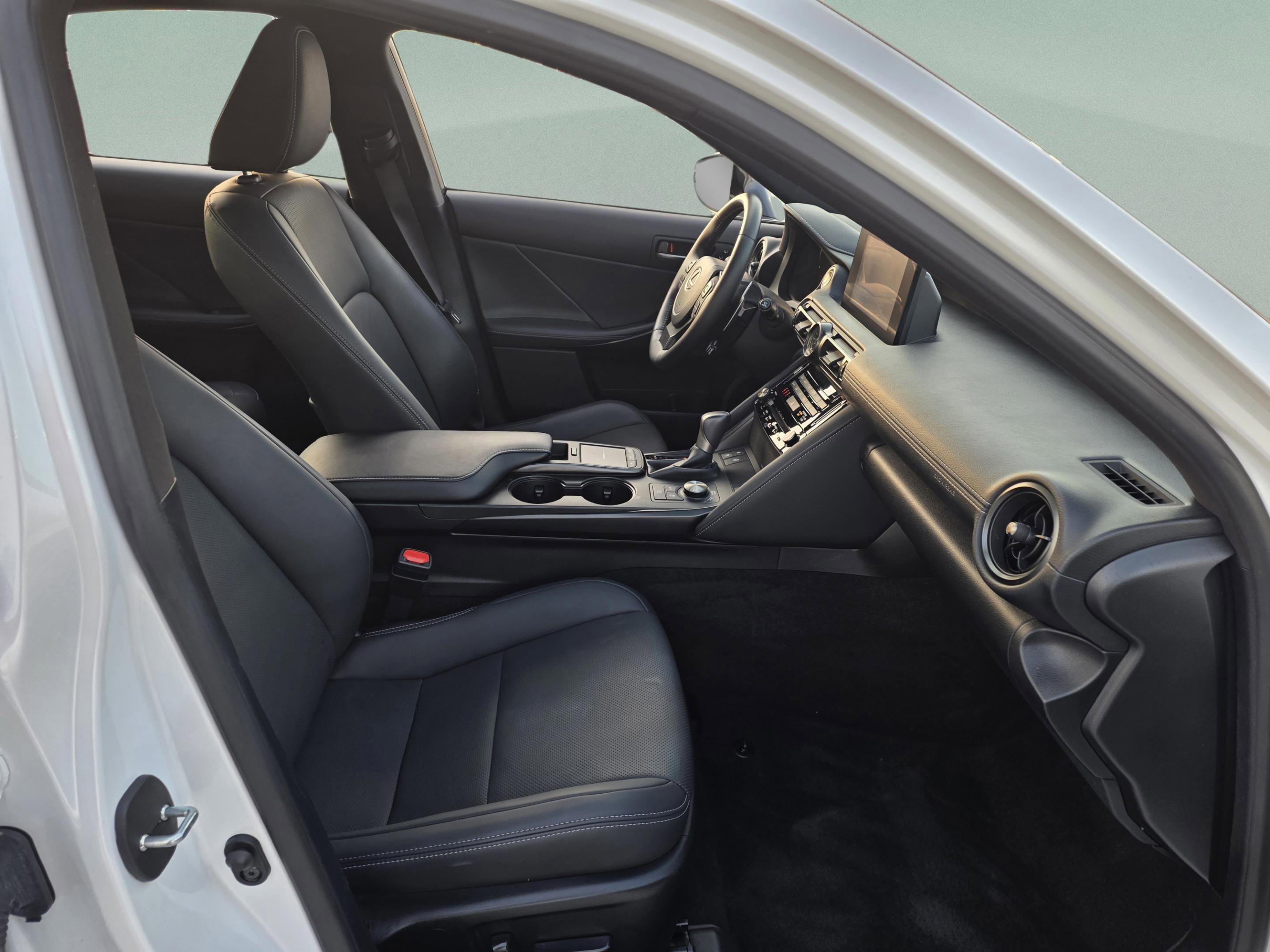 Used 2024 Lexus IS 300 w/ Premium Package image 11