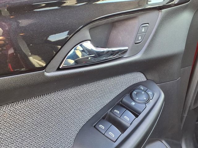 Used 2025 Chevrolet TrailBlazer LT AWD/4WD image 14