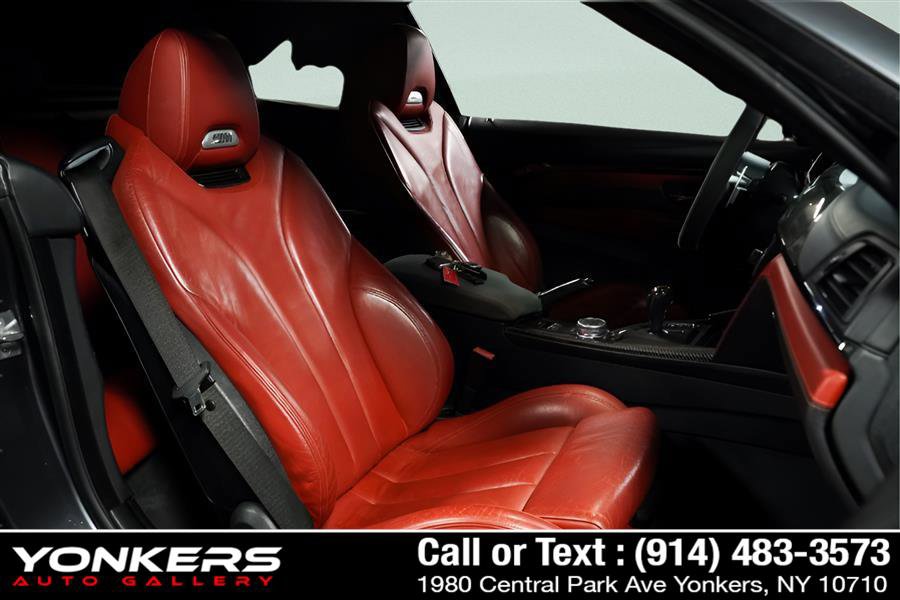 Used 2015 BMW M4 Convertible image 46