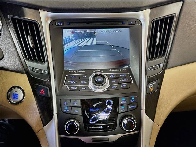 Used 2012 Hyundai Sonata Limited w/ Navigation Pkg FWD image 17