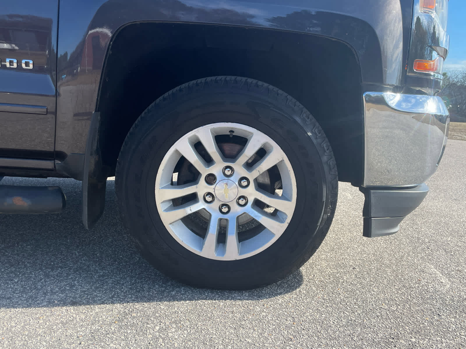 Used 2016 Chevrolet Silverado 1500 LT w/ All Star Edition image 32