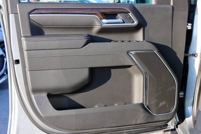 New 2026 GMC Sierra 3500 SLE w/ SLE Convenience Package image 9