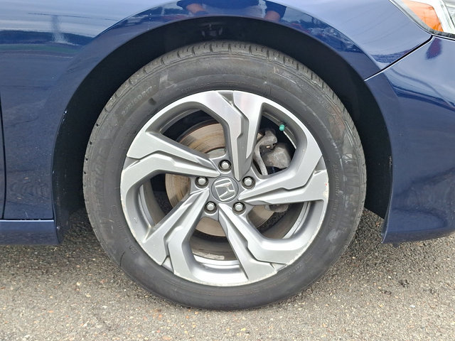 Used 2019 Honda Accord EX image 27