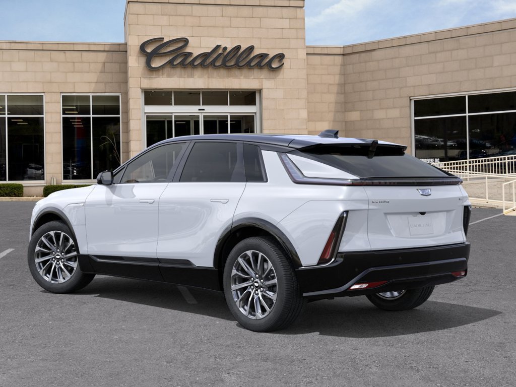 New 2027 Cadillac Lyriq Sport w/ LPO, Floor Liner Package AWD/4WD image 5