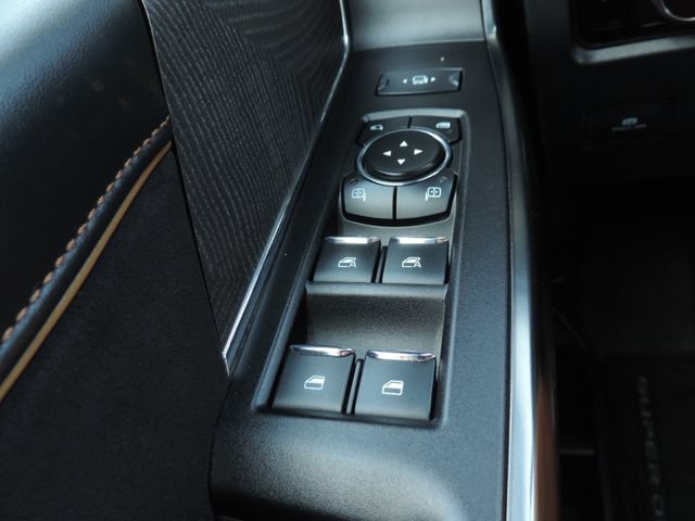 Used 2023 Ford F350 Platinum AWD/4WD image 32