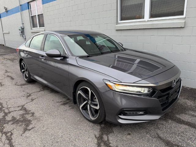 Used 2018 Honda Accord Sport image 3