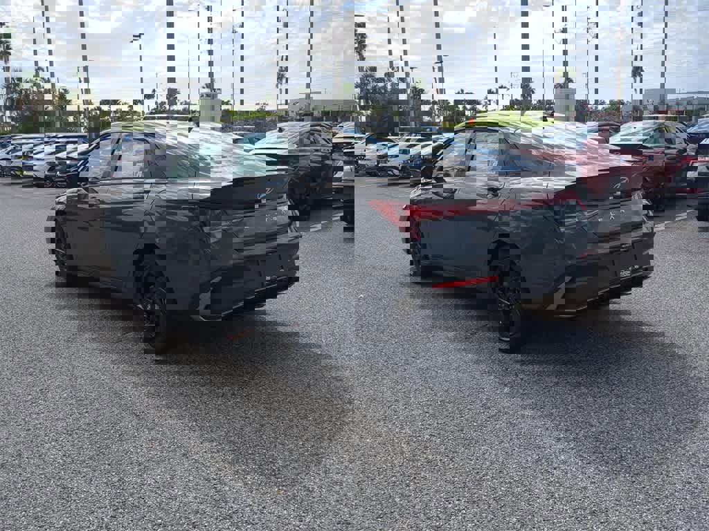 New 2026 Hyundai Elantra Sport image 4