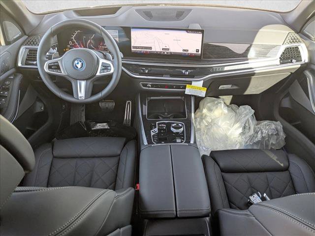New 2026 BMW X5 xDrive50e w/ Executive Package image 15