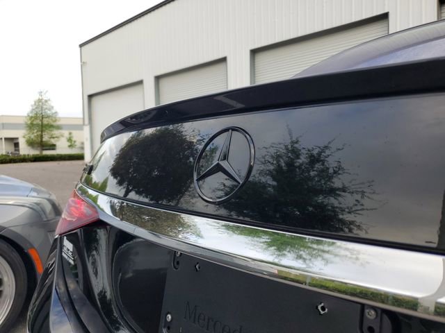 Used 2022 Mercedes-Benz S 500 4MATIC w/ AMG Line Package image 6