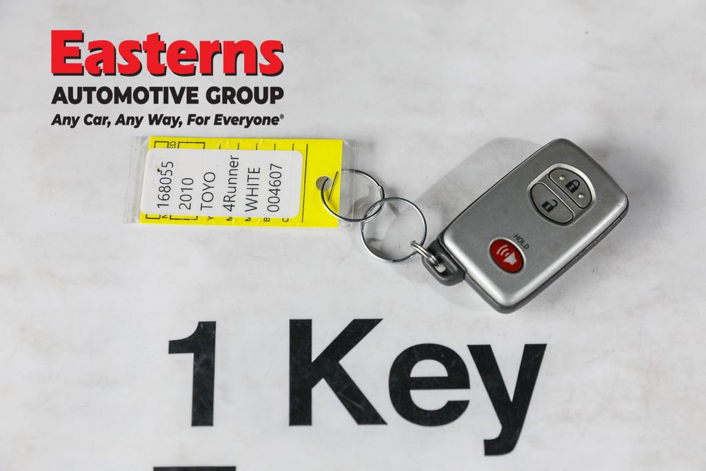 Used 2010 Toyota 4Runner Limited image 23