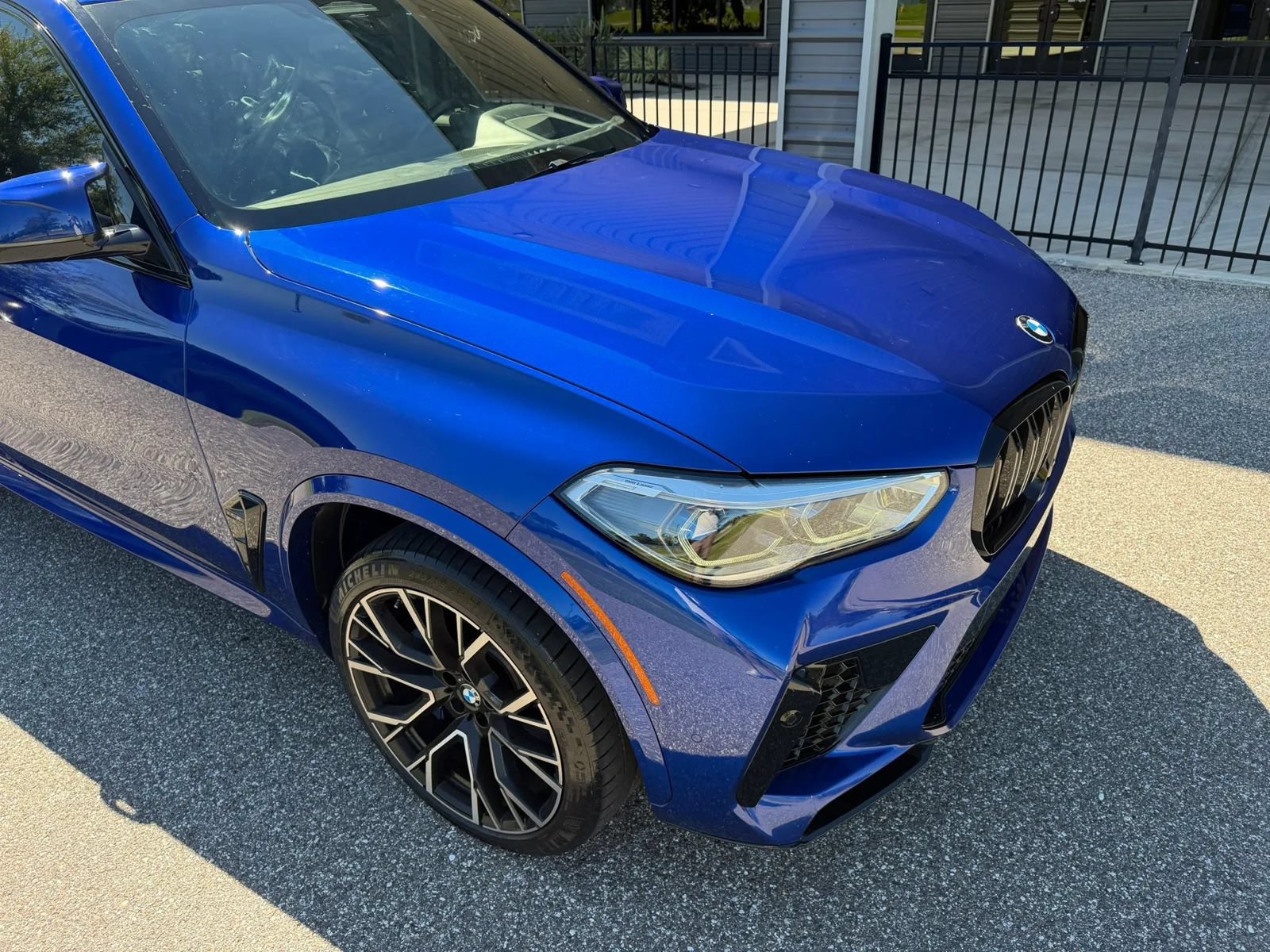Used 2021 BMW X5 M AWD/4WD image 2