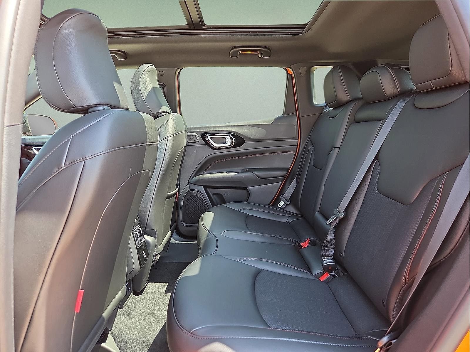 New 2026 Jeep Compass Trailhawk AWD/4WD image 10
