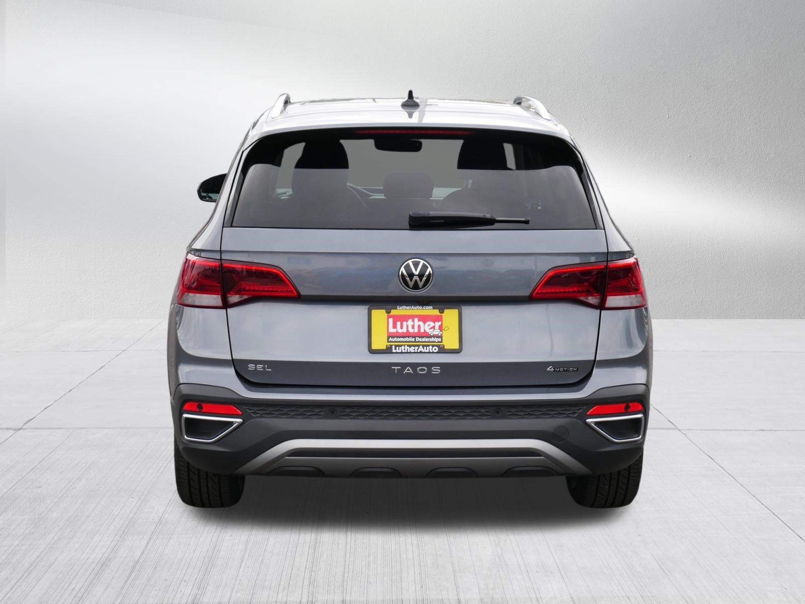 Used 2022 Volkswagen Taos SEL AWD/4WD image 6