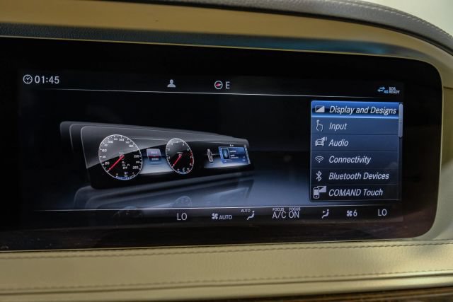 Used 2019 Mercedes-Benz S 560 4MATIC Sedan image 40