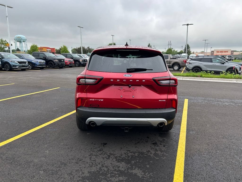 Certified 2025 Ford Escape Active w/ Tech Pack #1 AWD/4WD image 8
